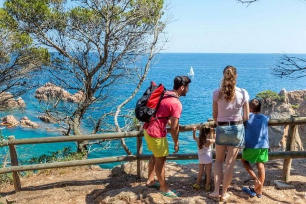 Nuevo Apartamento Moderno Elisa - A 80 Metros De La Playa Para 5 Personas Sant Feliu de Guíxols Exterior foto
